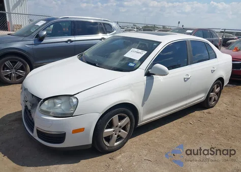 2009 Volkswagen Jetta Se z USA, uszkodzony, nr VIN 3VWRM71K99M084363